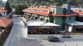 Dolphin Park Hotel